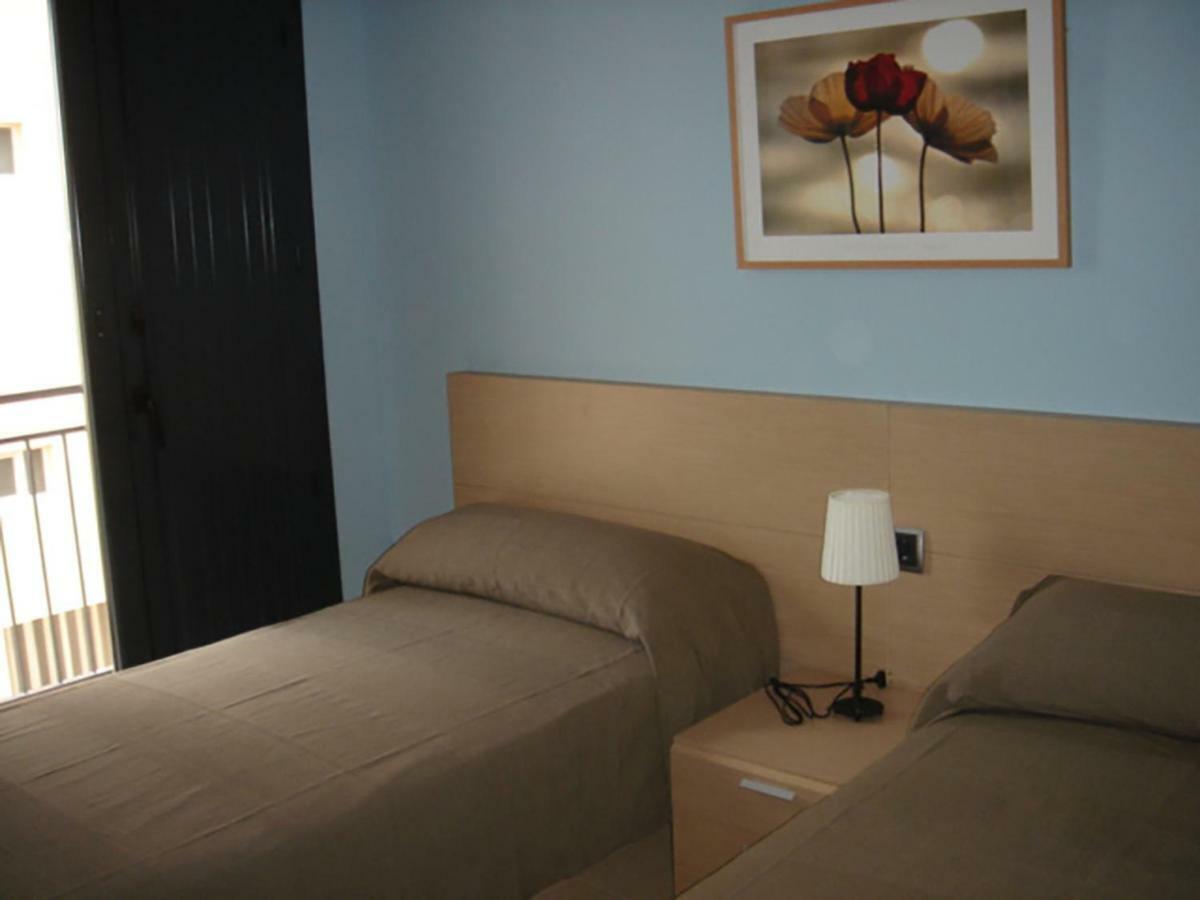 Apartamentos San Cristobal Бенасаль Экстерьер фото